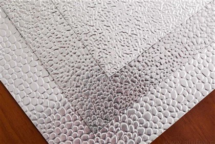Folja tal-Aluminju Intaljat Stucco